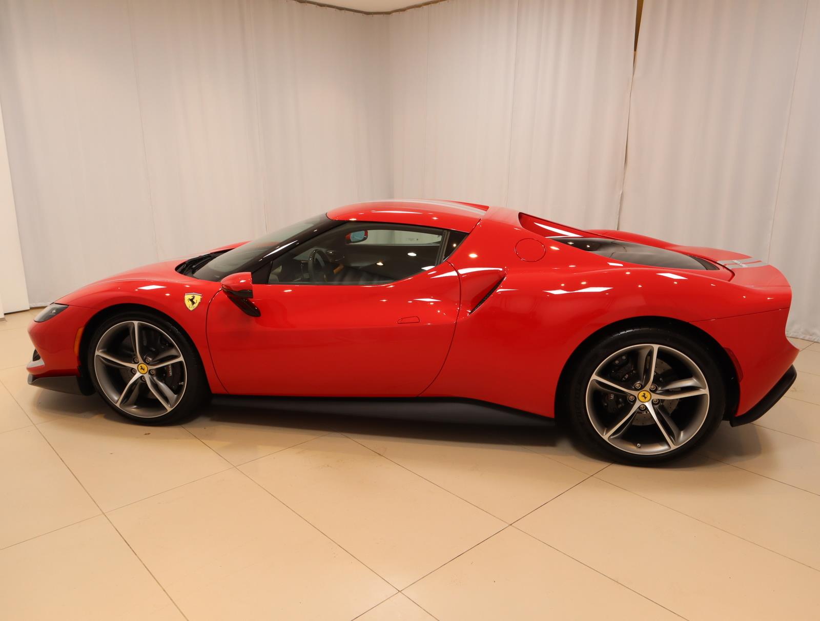 2023 Ferrari 296 GTB photo 16