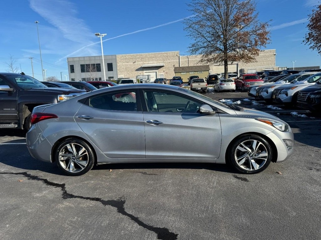 Used 2016 Hyundai Elantra Limited with VIN KMHDH4AEXGU523522 for sale in St. Peters, MO