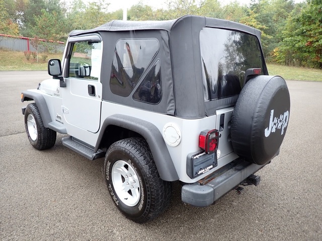 2006 Jeep Wrangler Sport photo 3