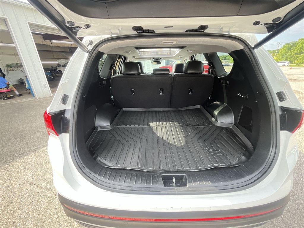 2023 Hyundai Santa Fe Limited photo 22