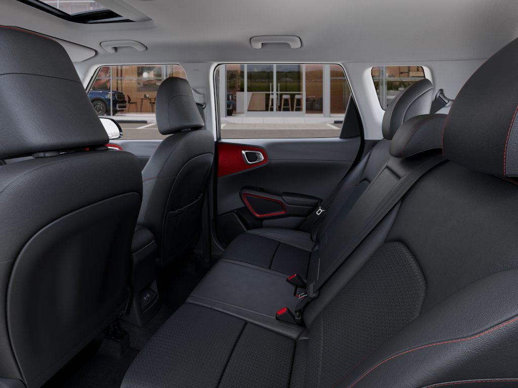 2025 Kia Soul GT-Line photo 15