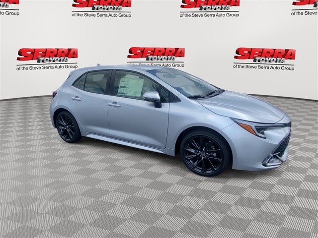 2025 Toyota Corolla XSE photo 3