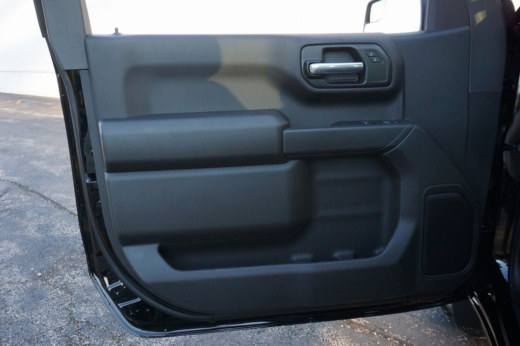 2026 Chevrolet Silverado 1500 photo 16