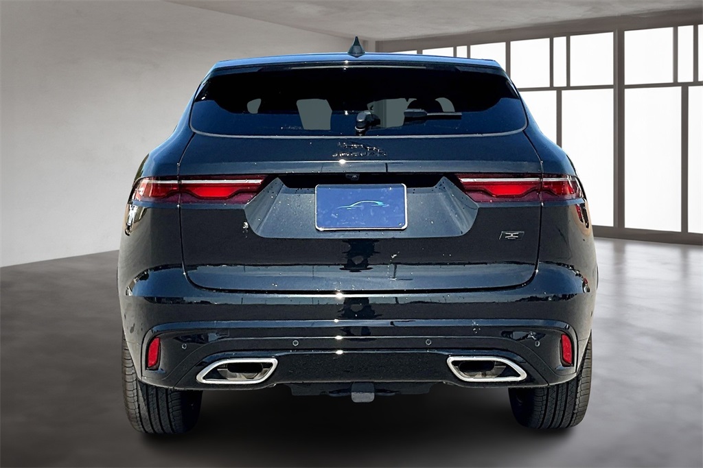 2026 Jaguar F-PACE P400 R-Dynamic S photo 2