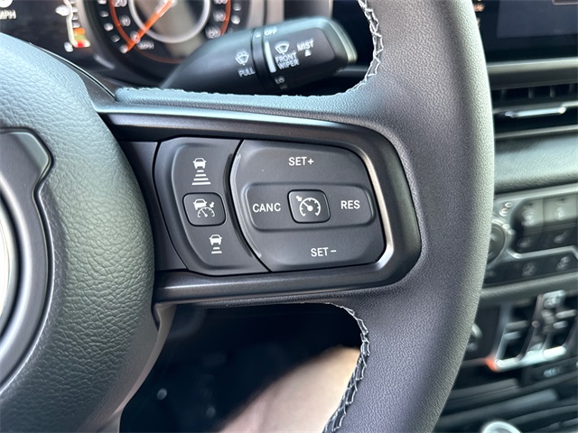 2025 Jeep Wrangler Sport S photo 18