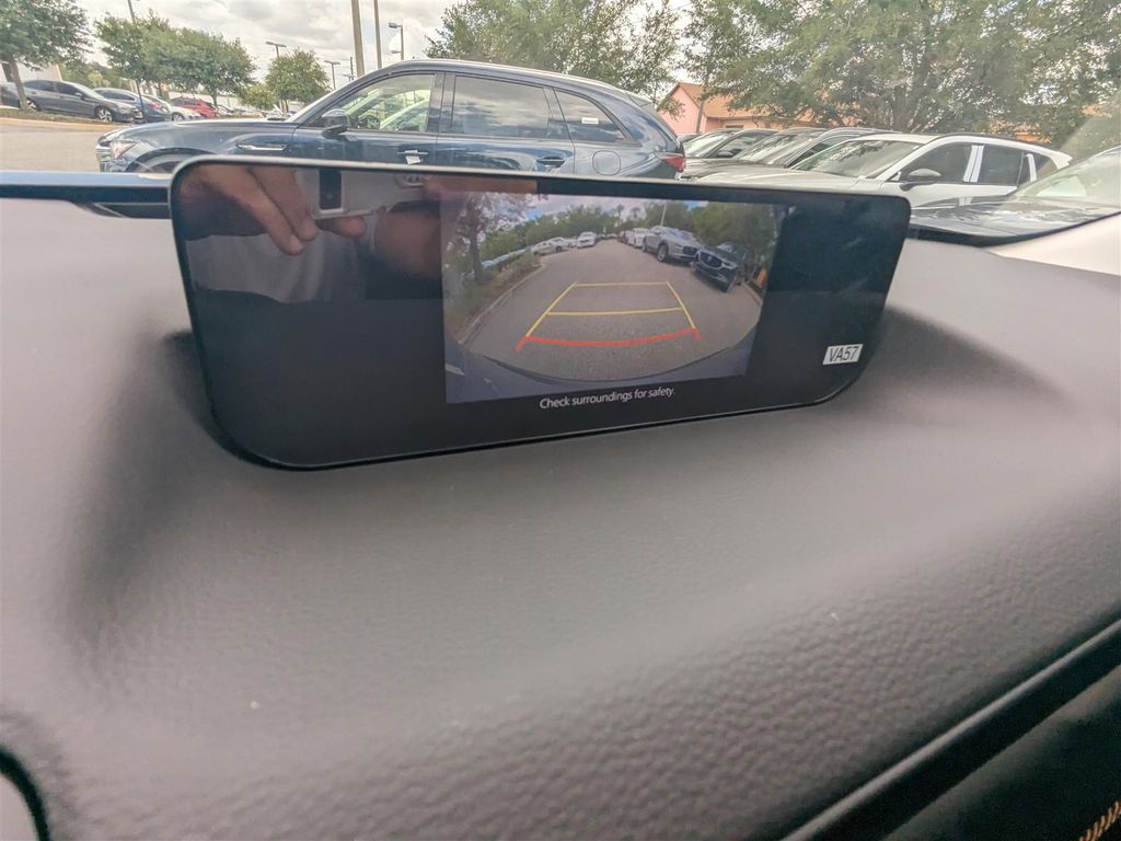 2025 Mazda CX-50 Premium photo 18