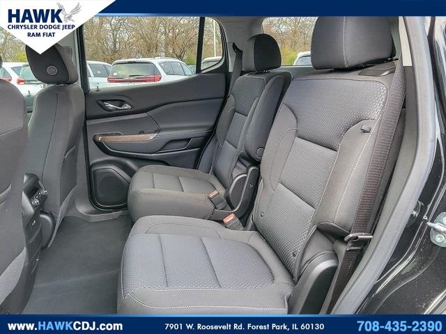 2023 GMC ACADIA - Image 9