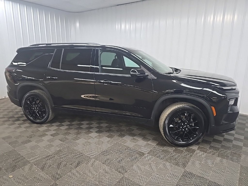 2024 Chevrolet Traverse 2LT's photo