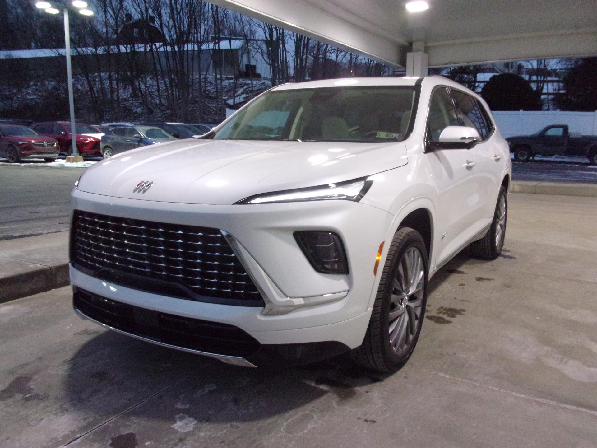 2026 Buick Enclave Avenir's photo