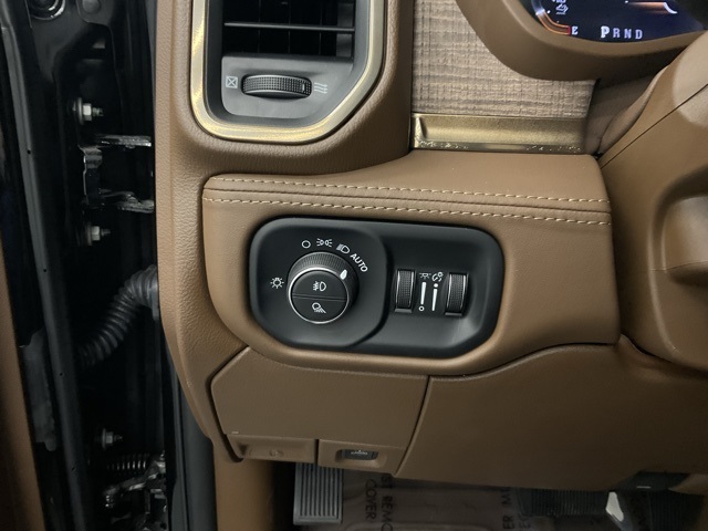 2024 Ram 2500 Longhorn photo 21