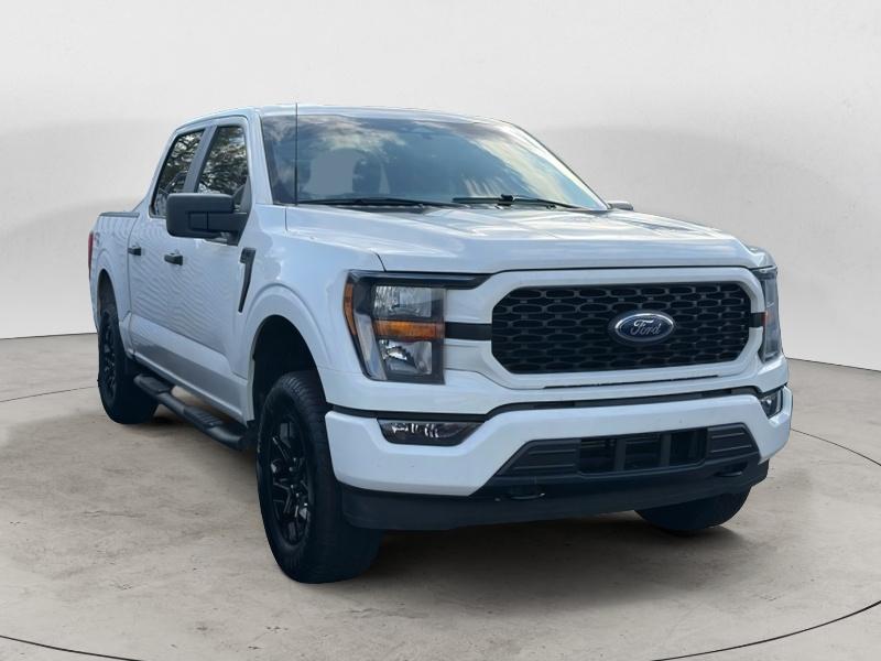 2023 Ford F-150 XL's photo