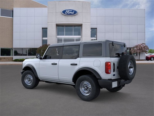 2025 Ford Bronco Base photo 3