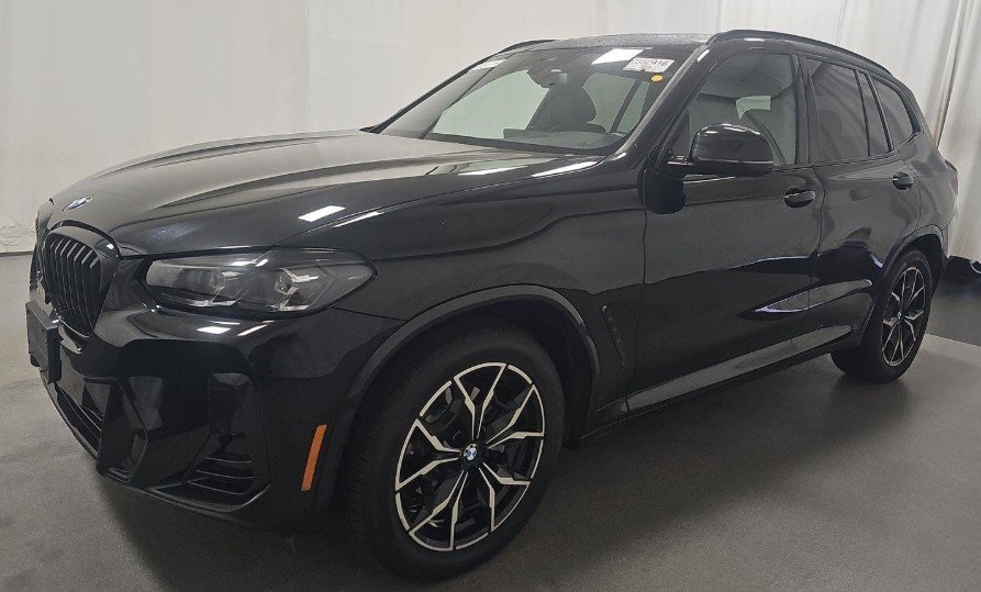 2023 BMW X3 30i's photo