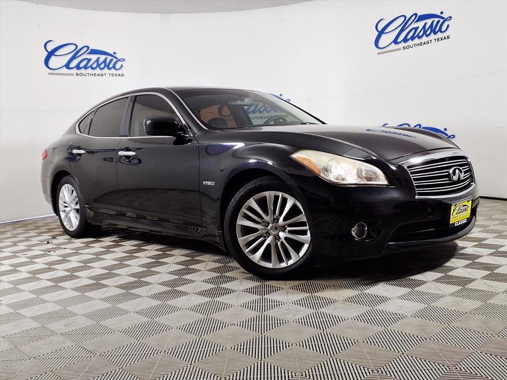 2012 INFINITI M Hybrid's photo