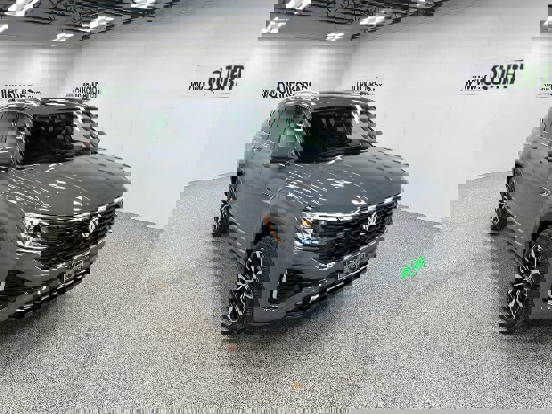 2026 Volkswagen Atlas SEL Premium R-Line's photo