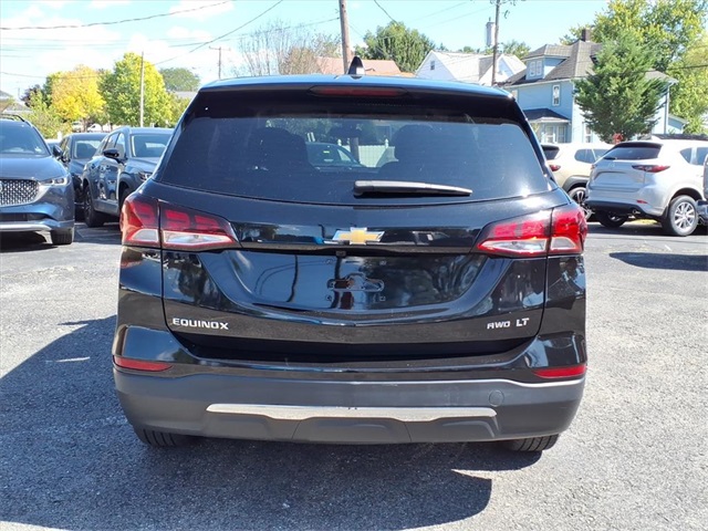2023 Chevrolet Equinox LT photo 4