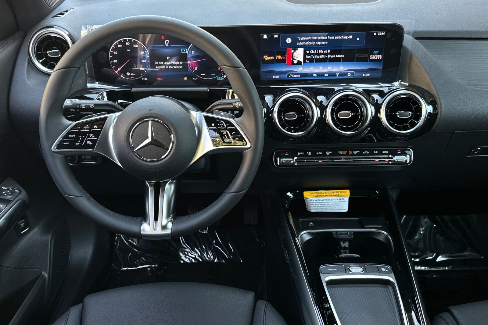 2026 Mercedes Benz GLA 250 photo 22