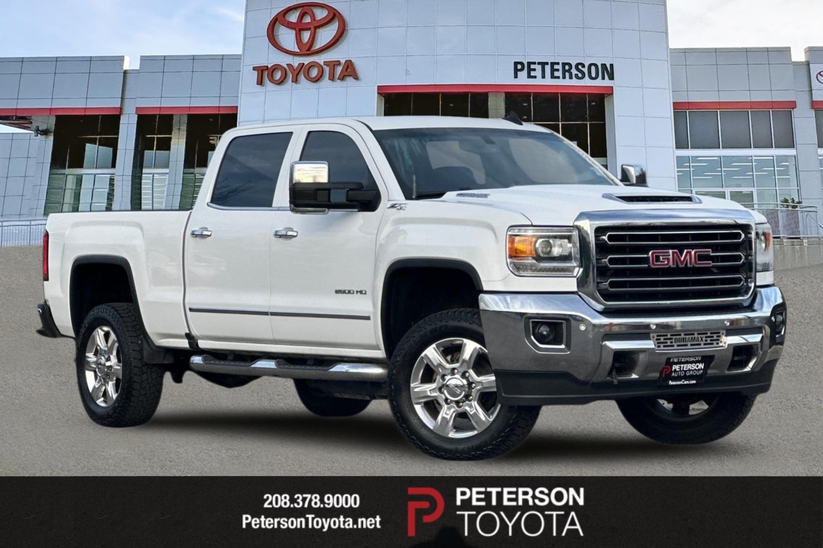 2017 GMC Sierra SLT's photo