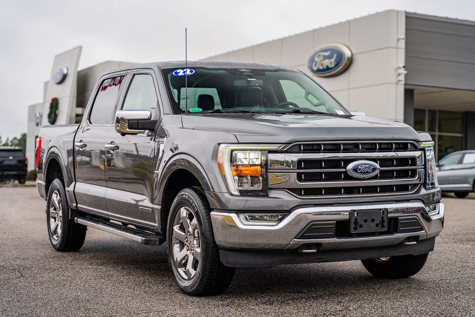 2022 Ford F-150 Lariat's photo