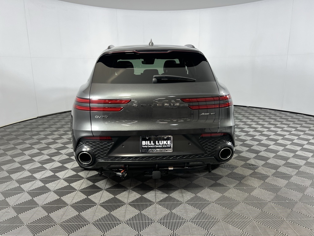2024 Genesis GV70 3.5T Sport Advanced photo 3