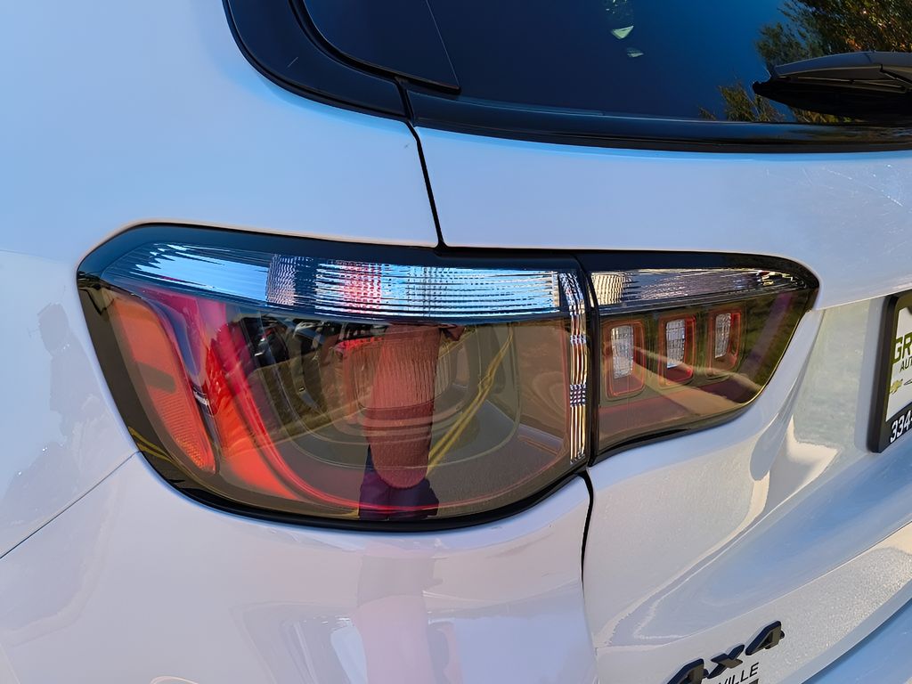 2026 Jeep Compass Latitude Altitude photo 2