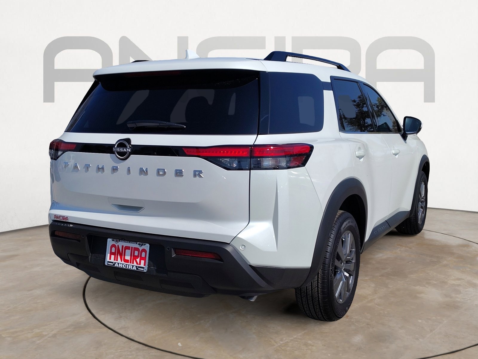 2025 Nissan Pathfinder SV photo 10