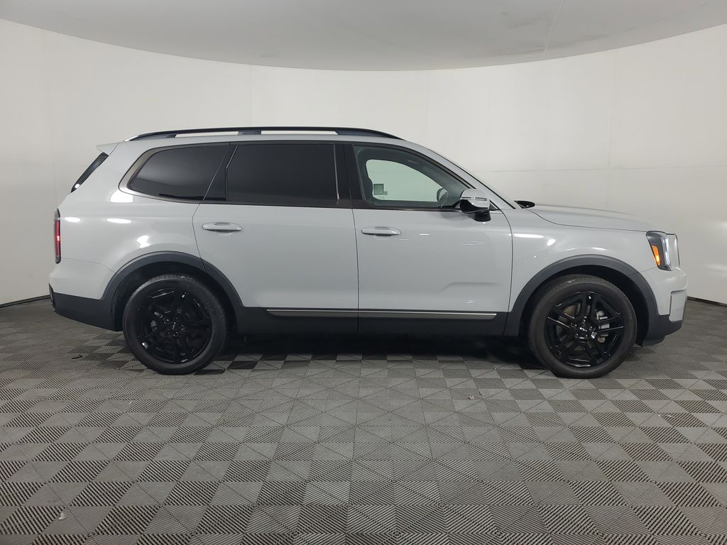 2023 Kia Telluride SX X-Line photo 3