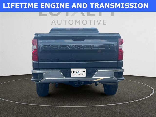 2022 Chevrolet Silverado 1500 LT photo 4