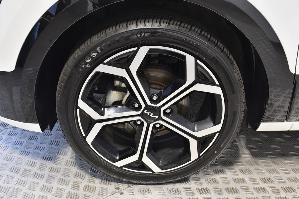 2023 Kia Niro SX Touring photo 32
