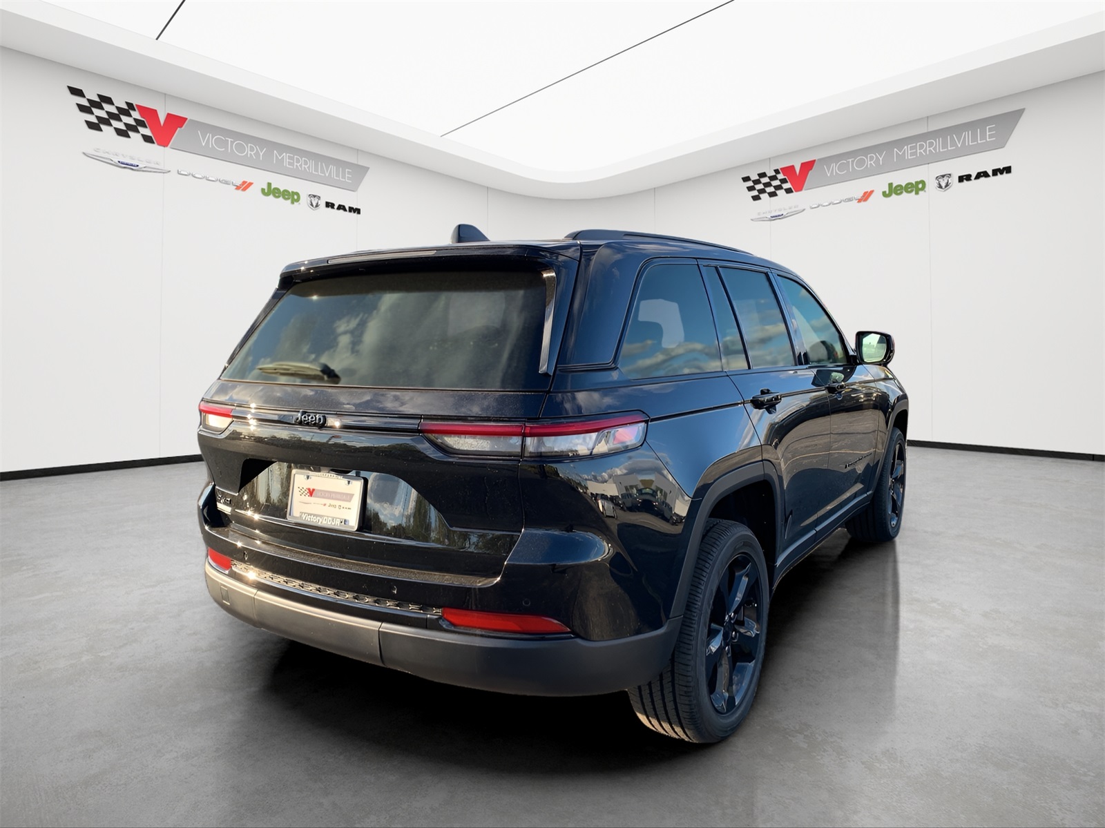 2025 Jeep Grand Cherokee Altitude X photo 4