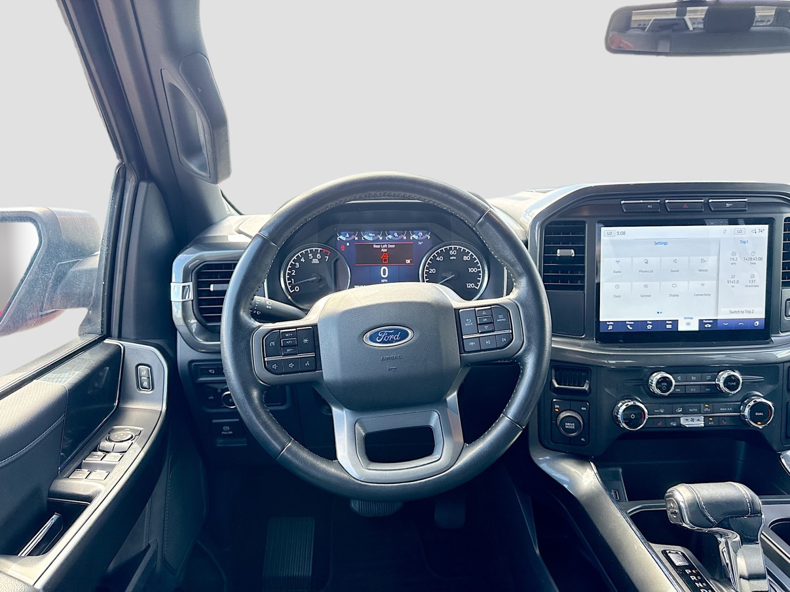 2022 Ford F-150 XLT photo 21