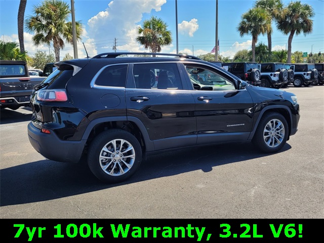 2022 Jeep Cherokee Latitude Lux photo 5