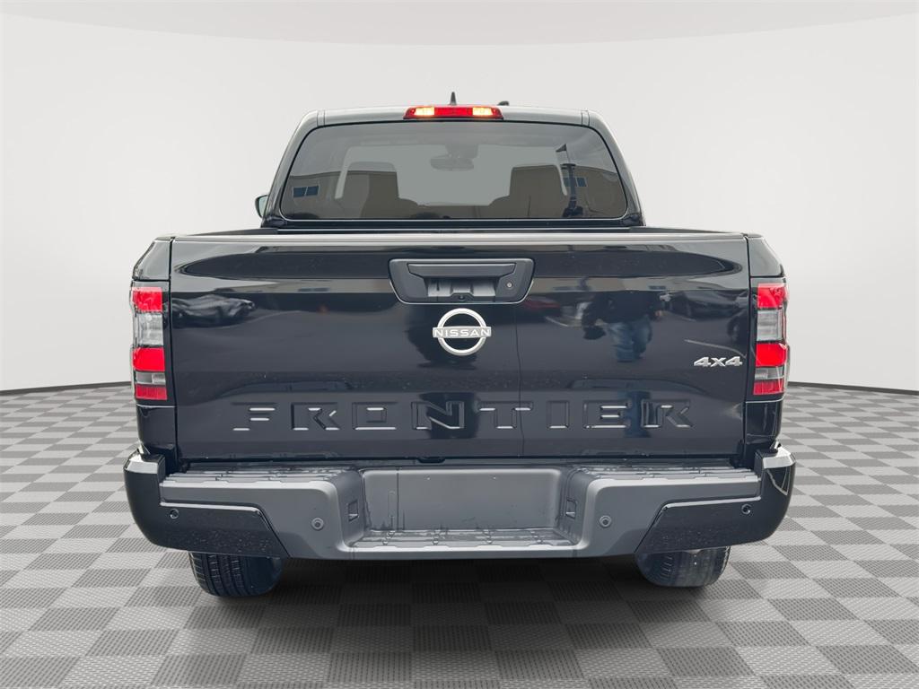 2025 Nissan Frontier King Cab SV photo 4