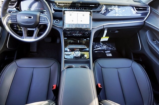 2023 Jeep Cherokee 4xe photo 26