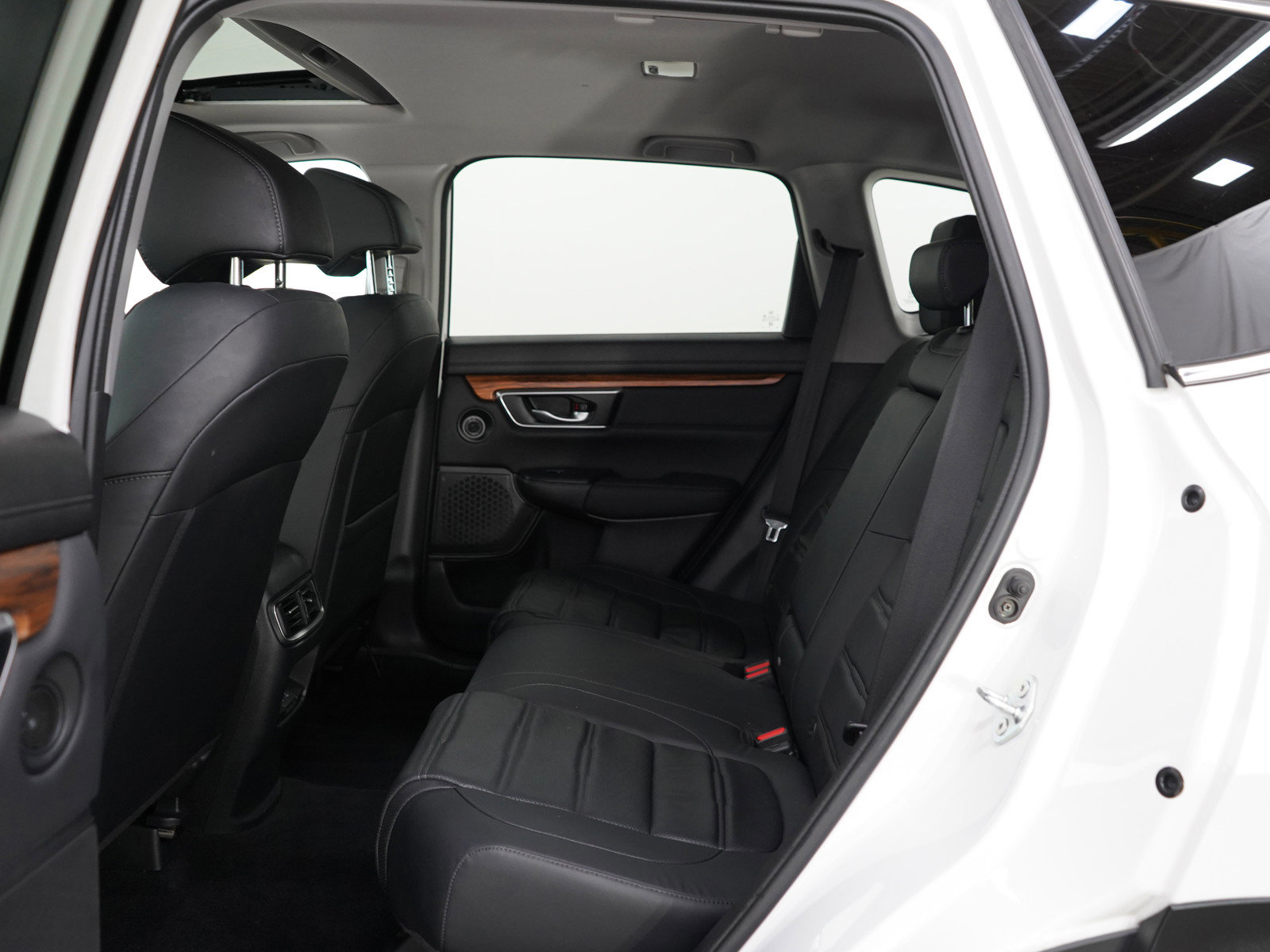2022 Honda CR-V Touring photo 17