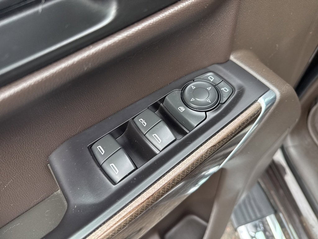 2019 Chevrolet Silverado 1500 LT photo 21