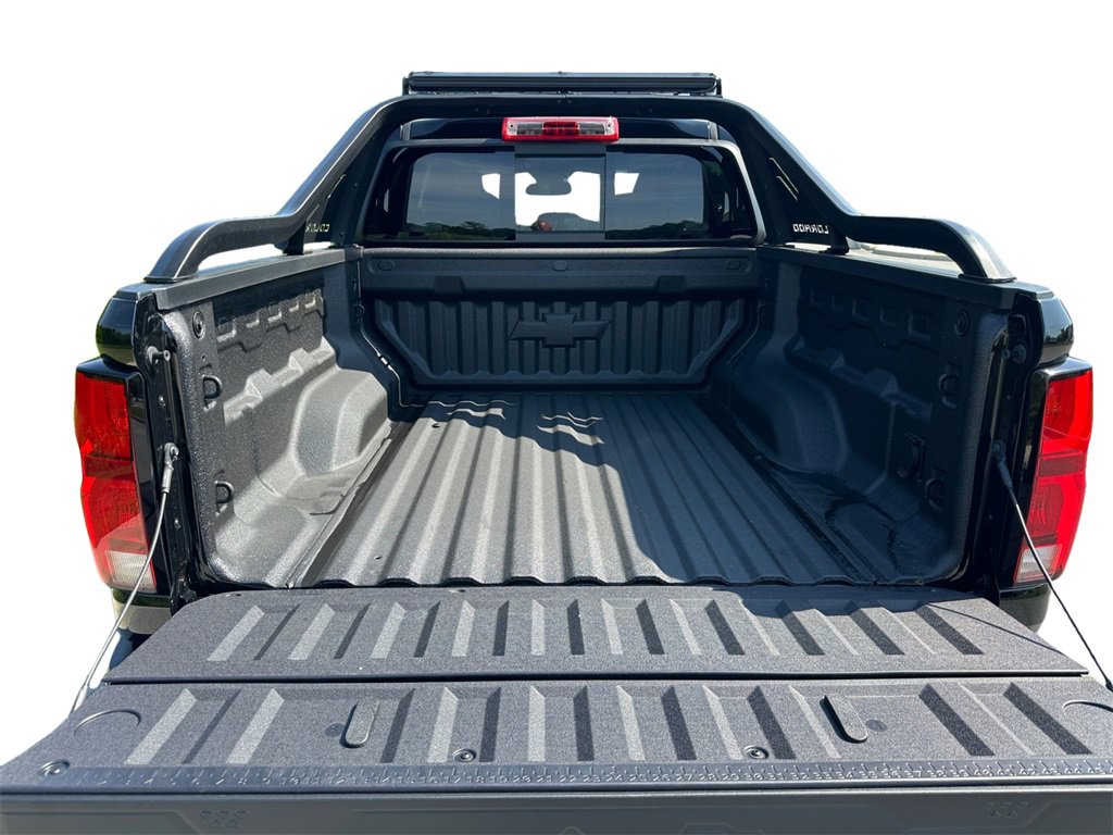 2025 Chevrolet Colorado Z71 photo 12