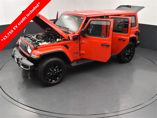 2025 Jeep Wrangler Sahara 4xe photo 26