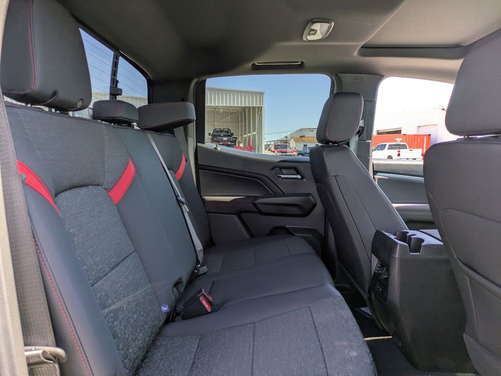2025 Chevrolet Colorado Z71 photo 26