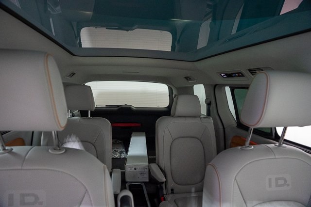 2025 Volkswagen ID. Buzz photo 26