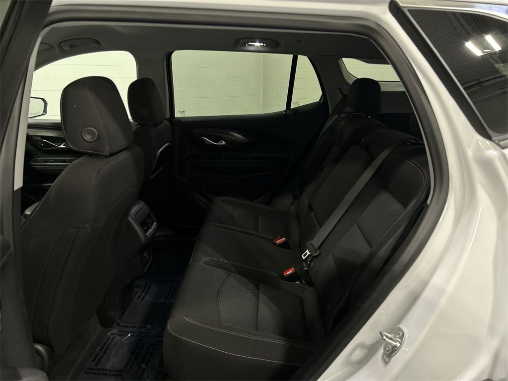 2024 Gmc Terrain SLE photo 22
