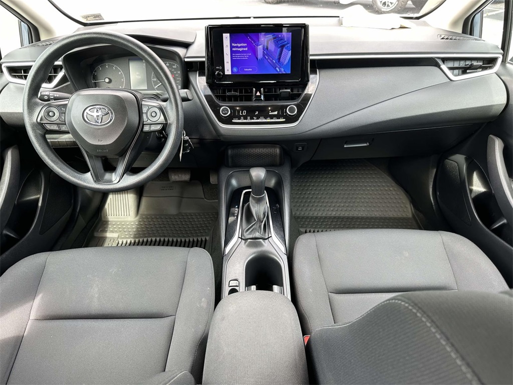 2024 Toyota Corolla LE photo 2