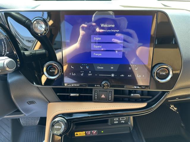 2022 Lexus NX Premium photo 15