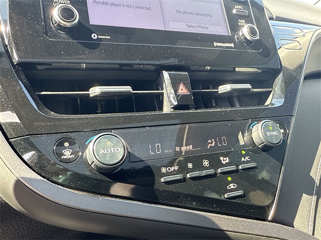 2023 Toyota Camry SE photo 18