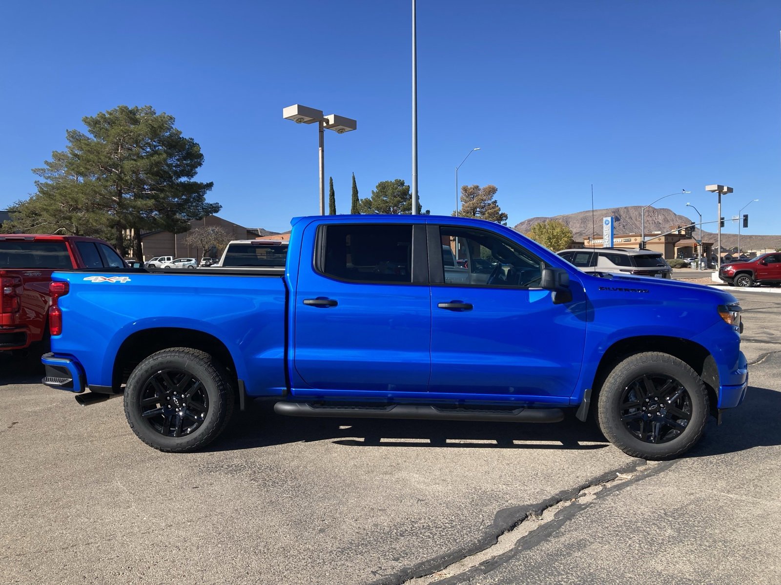 2026 Chevrolet Silverado 1500 Custom photo 4