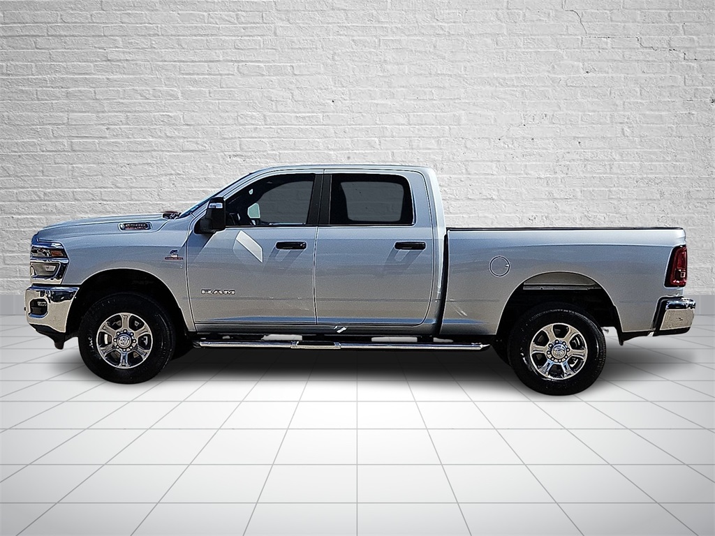 2025 Ram 2500 Big Horn photo 2