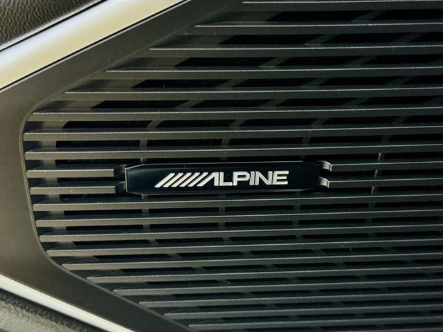 2024 Jeep Wagoneer Base photo 18