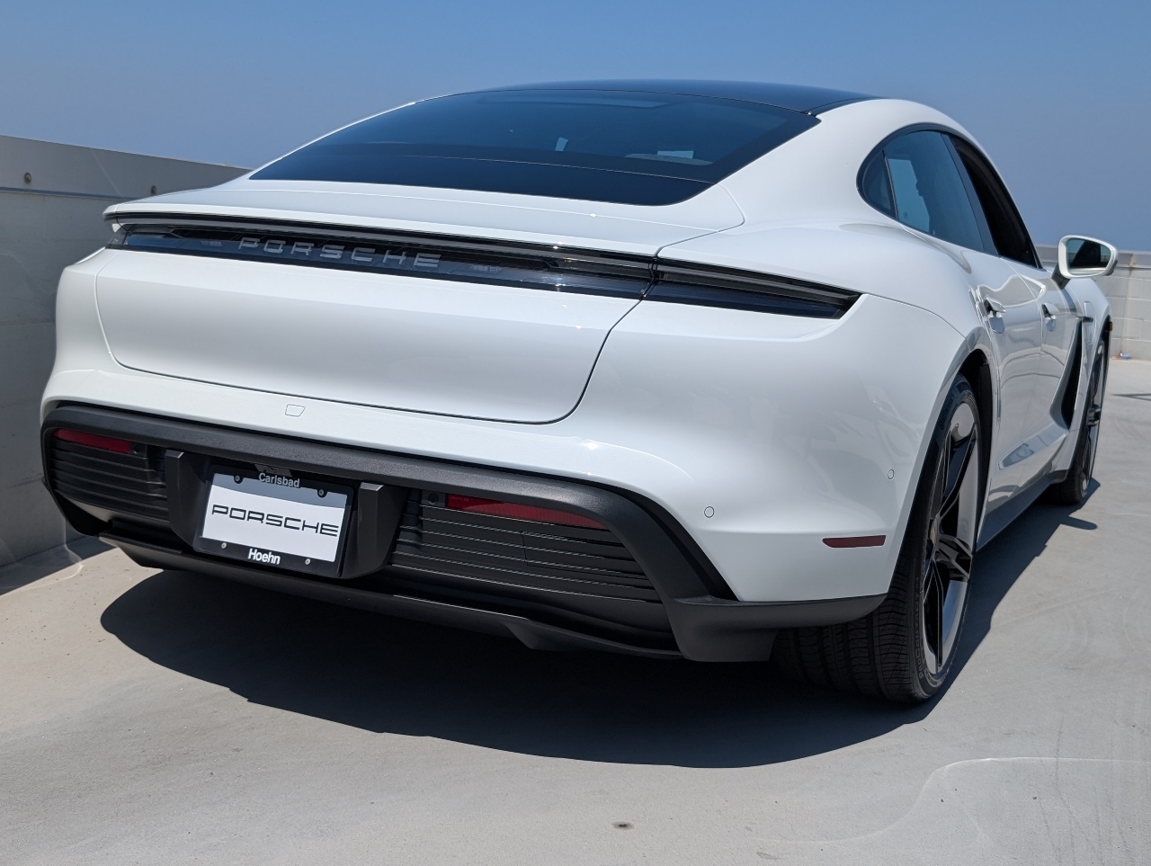 2025 Porsche Taycan 4 photo 23