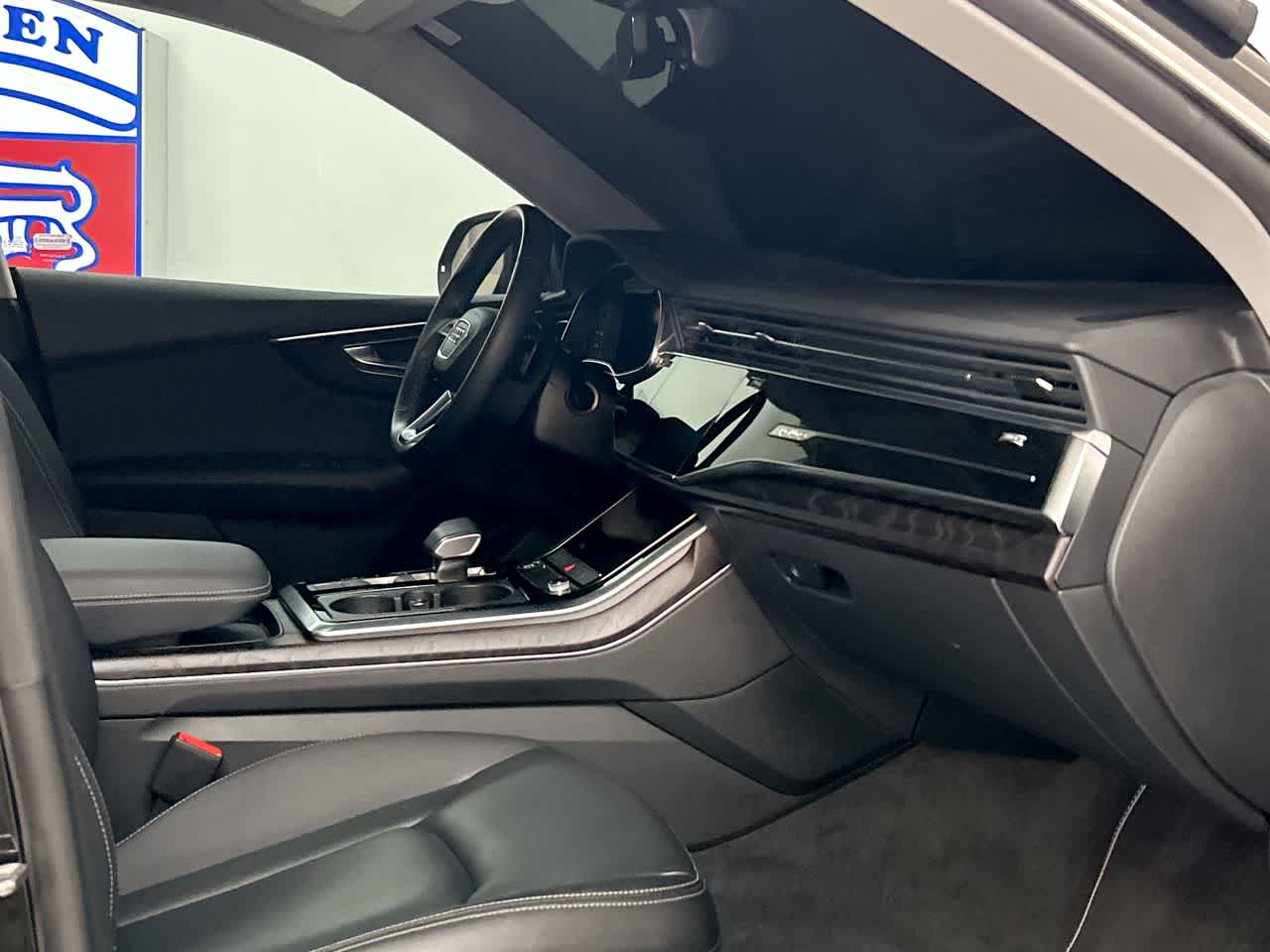 2022 Audi Q8 Premium photo 20