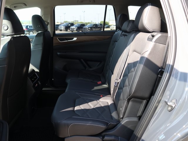 2026 Volkswagen Atlas SE Technology photo 21
